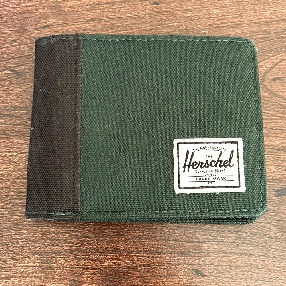 Herschel Mens Bifold wallet